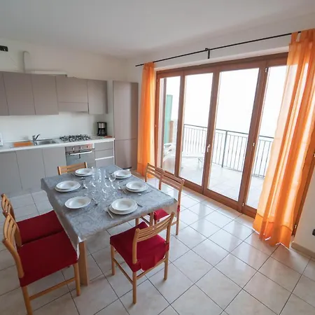 Apartment Residence Dorio *